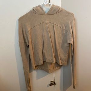 Lululemon crop top hoodie size 6